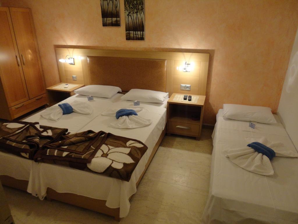 Maik Apartments Метаморфоси Номер фото