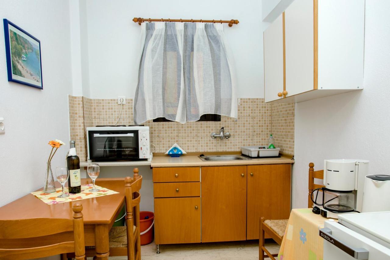 Maik Apartments Метаморфоси Экстерьер фото